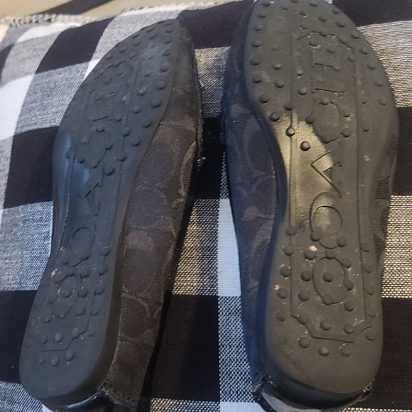 Coach slip on shoes 7.5 - Picture 2 of 2